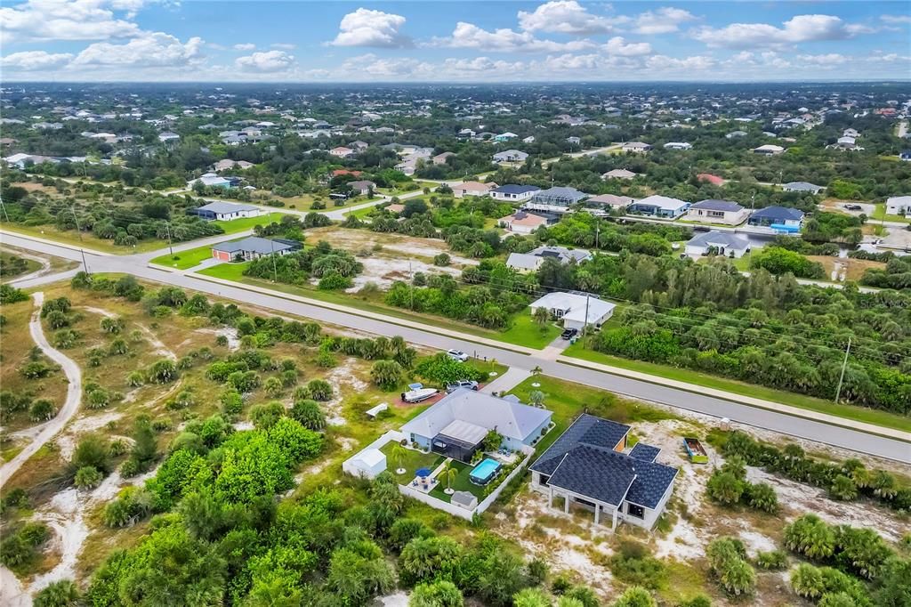 На продажу: $19,900 (0.23 acres)