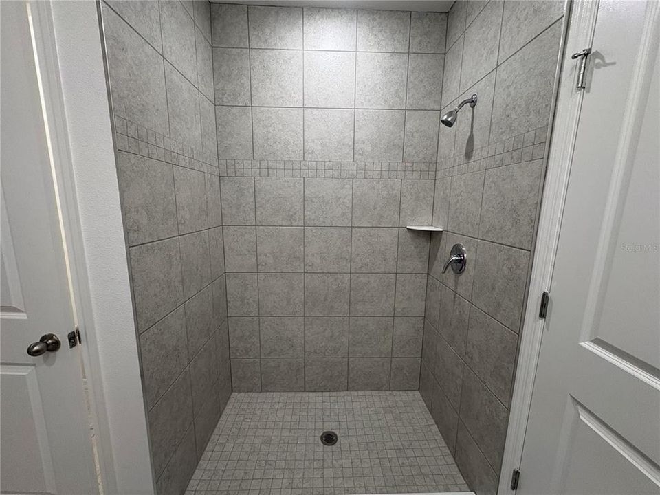 На продажу: $314,990 (3 спален, 2 ванн, 1492 Квадратных фут)