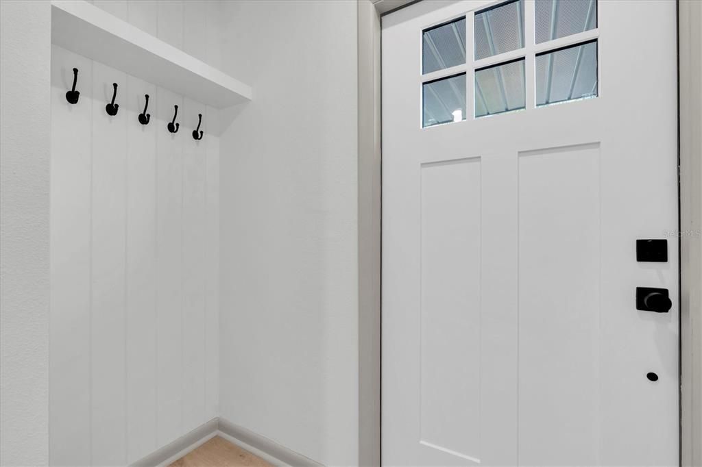 На продажу: $425,000 (3 спален, 1 ванн, 1172 Квадратных фут)