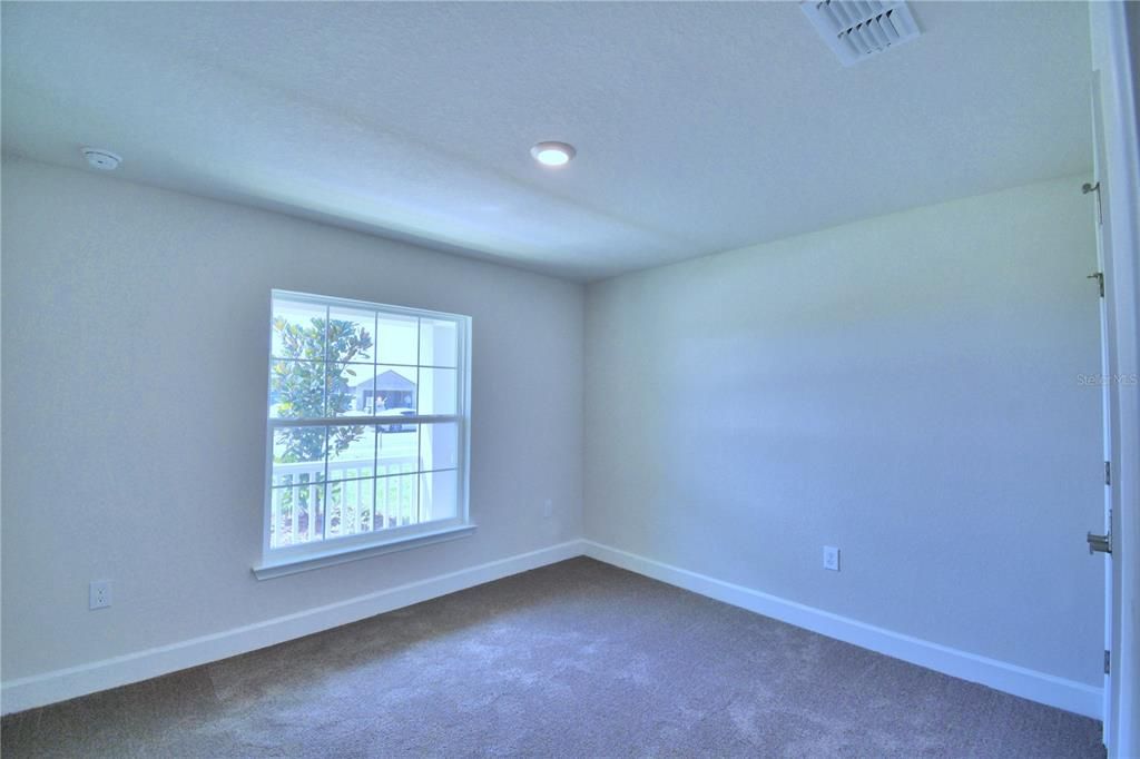 待售: $351,863 (4 贝兹, 2 浴室, 1755 平方英尺)