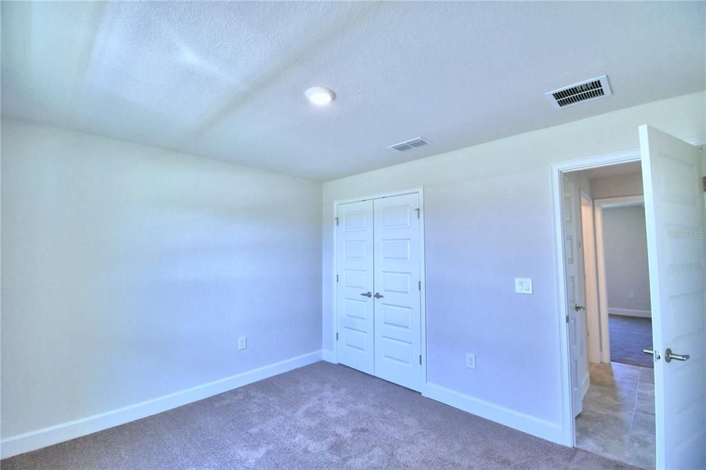 待售: $351,863 (4 贝兹, 2 浴室, 1755 平方英尺)