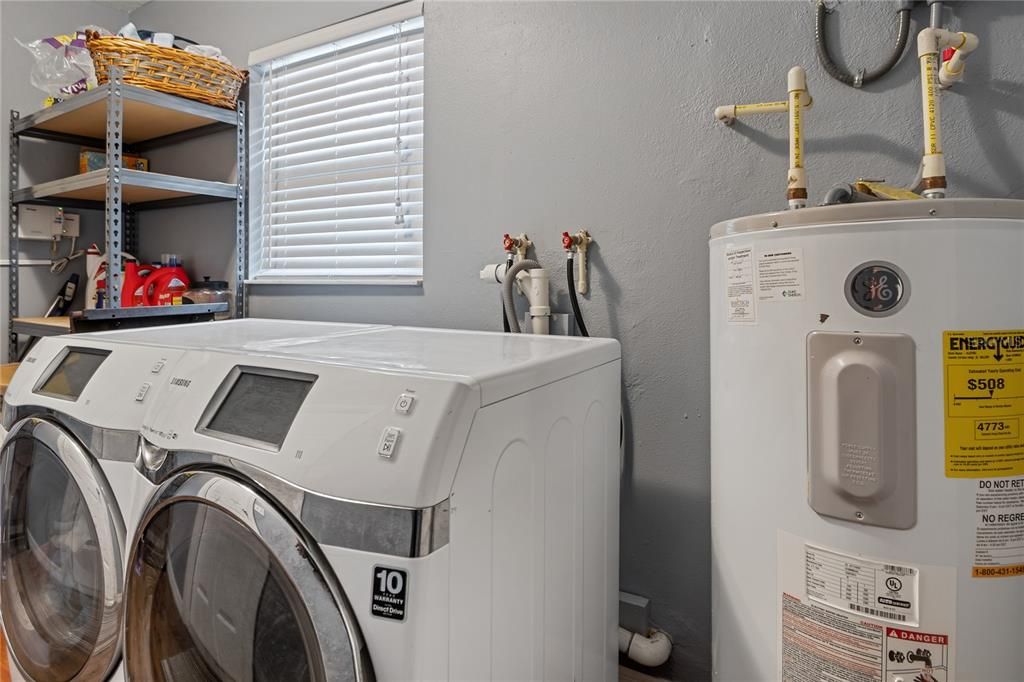 En Venta: $359,900 (3 camas, 2 baños, 1260 Pies cuadrados)