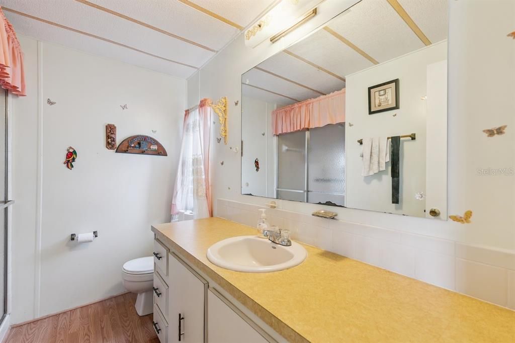 En Venta: $138,000 (2 camas, 2 baños, 1232 Pies cuadrados)