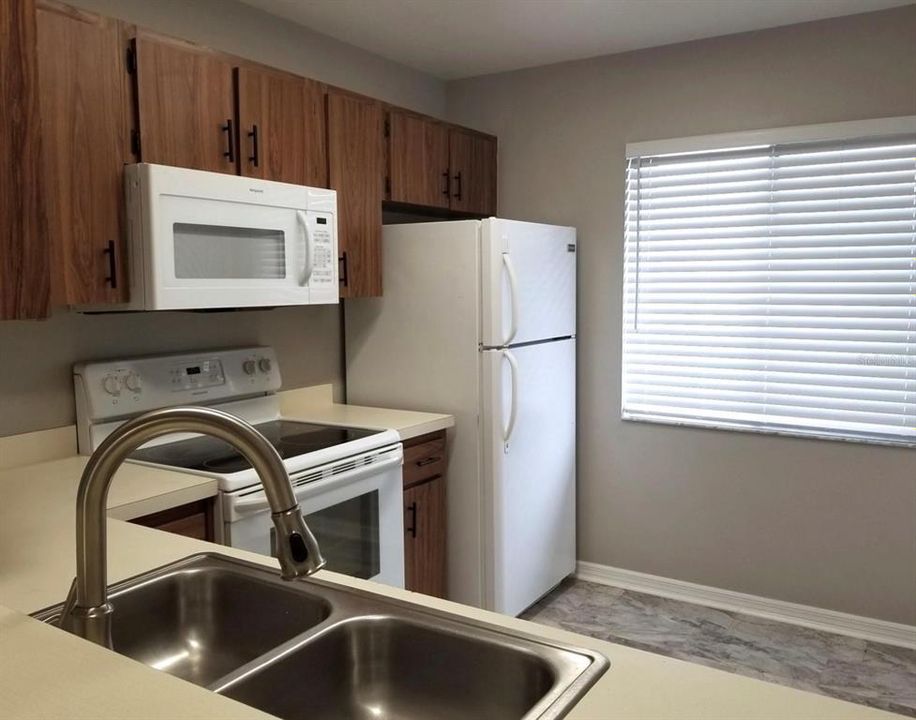 For Sale: $475,000 (4 beds, 0 baths, 1768 Square Feet)