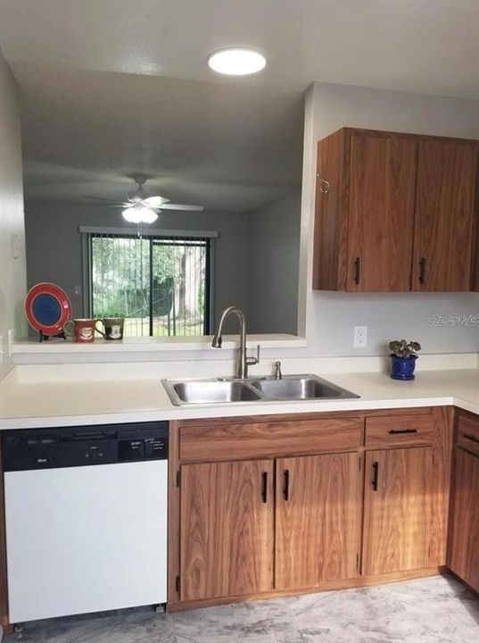 For Sale: $475,000 (4 beds, 0 baths, 1768 Square Feet)