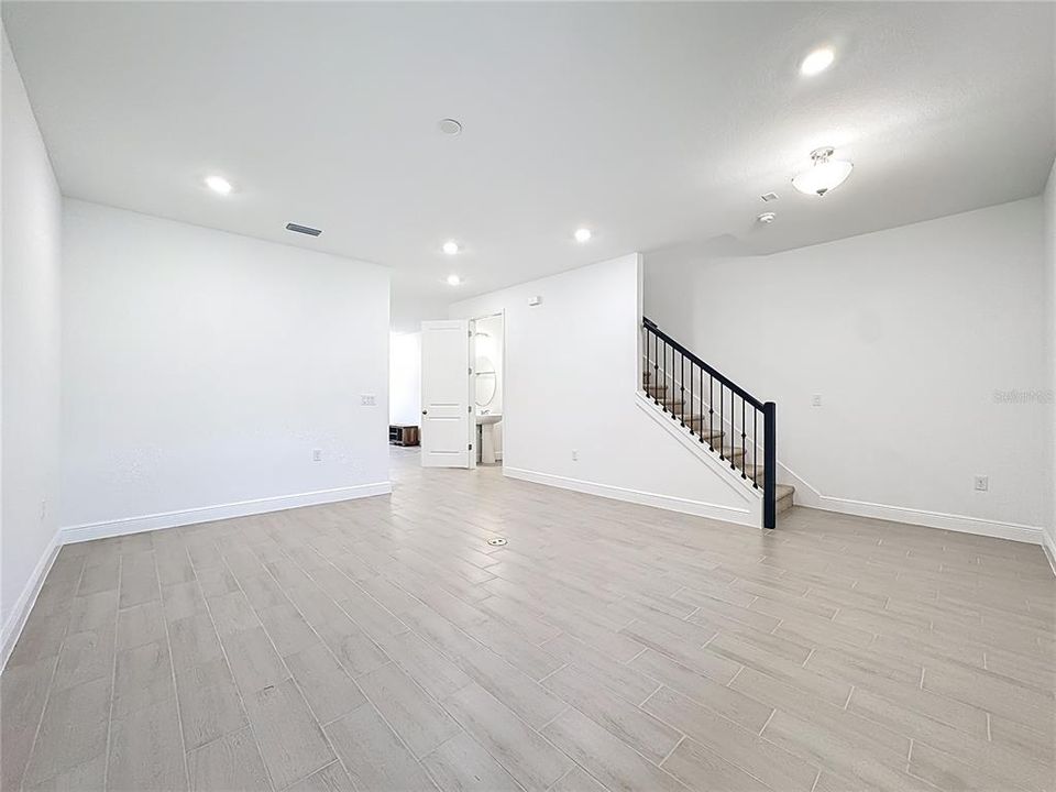 出租: $2,800 (3 贝兹, 2 浴室, 1720 平方英尺)