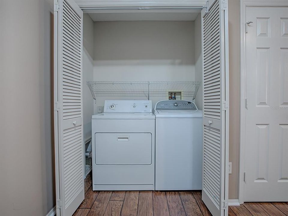 En Venta: $245,000 (2 camas, 2 baños, 1160 Pies cuadrados)