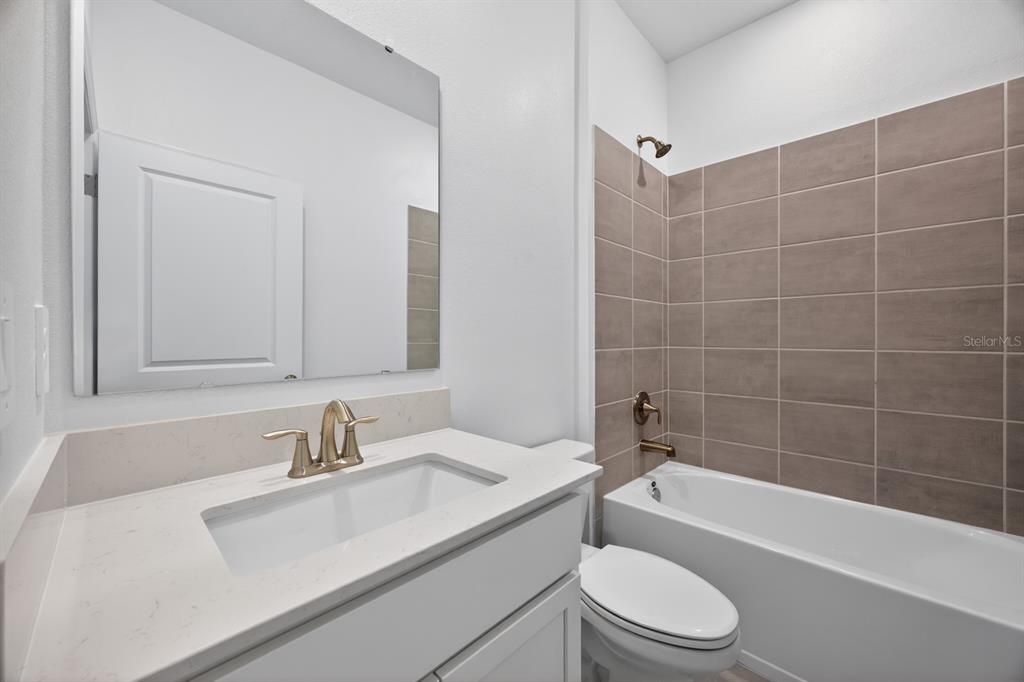 En Renta: $3,300 (4 camas, 3 baños, 2911 Pies cuadrados)