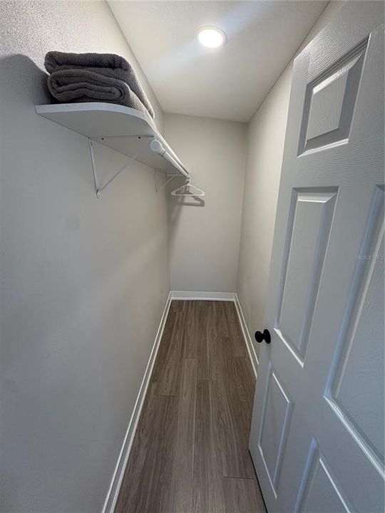 En Venta: $469,000 (4 camas, 2 baños, 1260 Pies cuadrados)