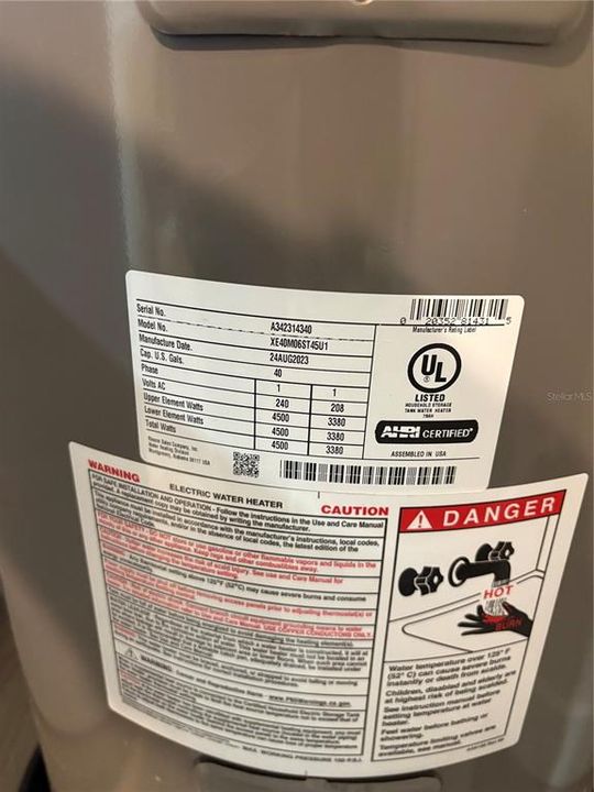 En Venta: $469,000 (4 camas, 2 baños, 1260 Pies cuadrados)