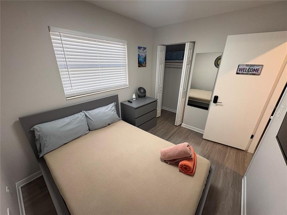 En Venta: $469,000 (4 camas, 2 baños, 1260 Pies cuadrados)