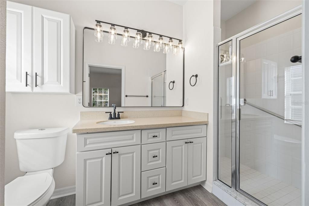 出租: $2,200 (3 贝兹, 2 浴室, 1717 平方英尺)