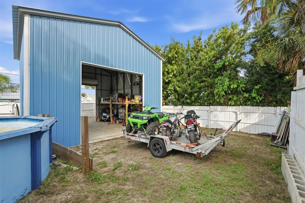 На продажу: $325,000 (2 спален, 2 ванн, 1333 Квадратных фут)