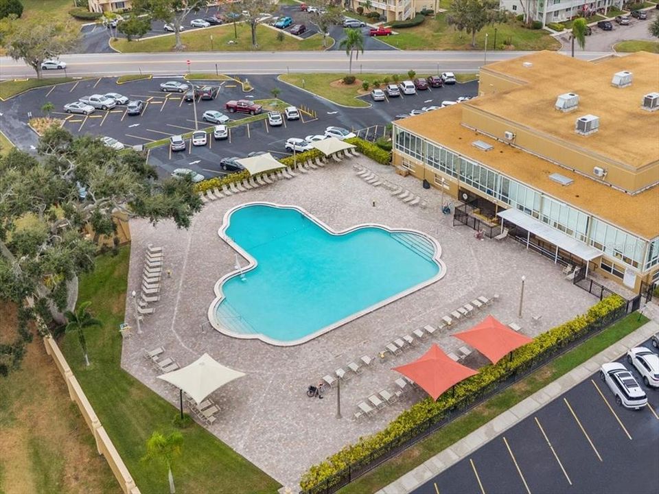 待售: $175,000 (2 贝兹, 2 浴室, 1100 平方英尺)