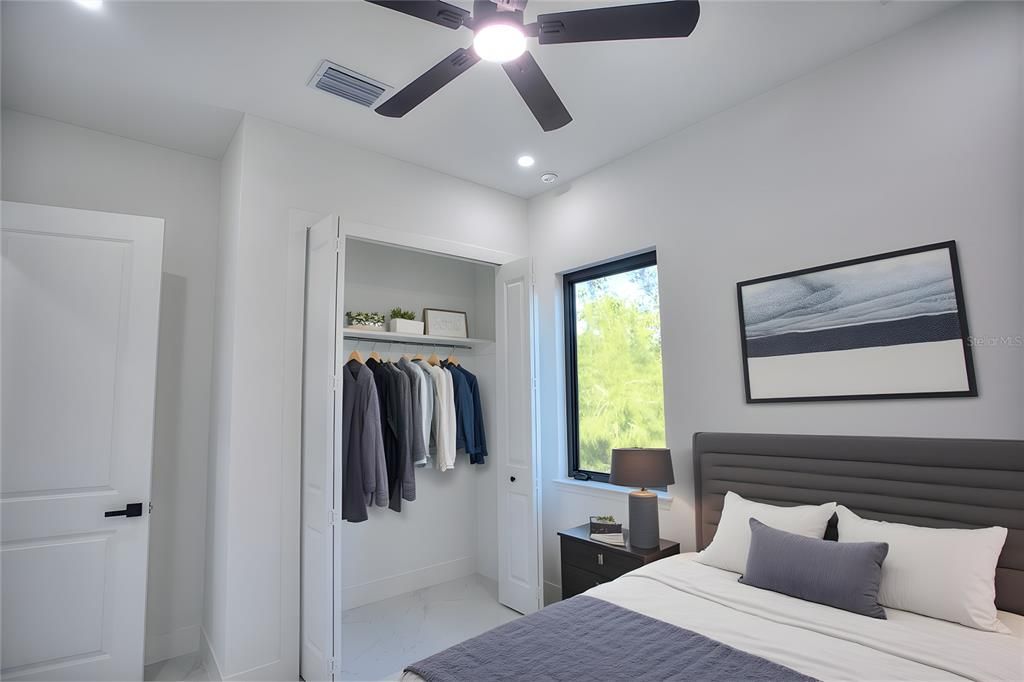 En Venta: $800,000 (4 camas, 3 baños, 1991 Pies cuadrados)