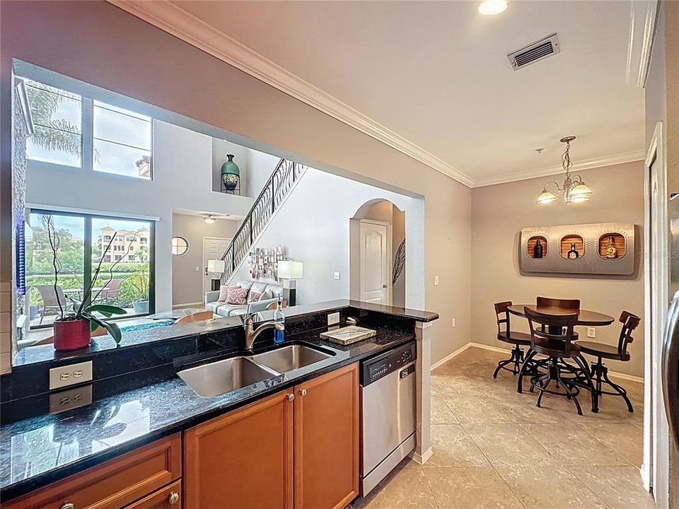 For Sale: $449,900 (2 beds, 2 baths, 1650 Square Feet)