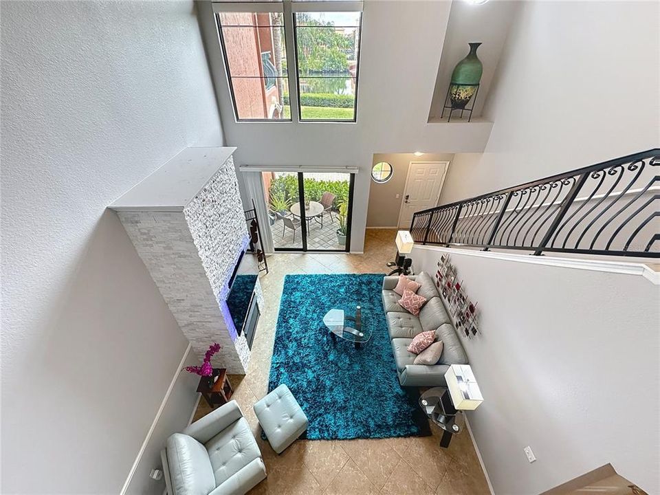 For Sale: $449,900 (2 beds, 2 baths, 1650 Square Feet)