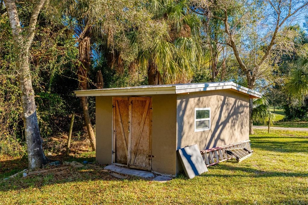 For Sale: $465,000 (3 beds, 2 baths, 1416 Square Feet)