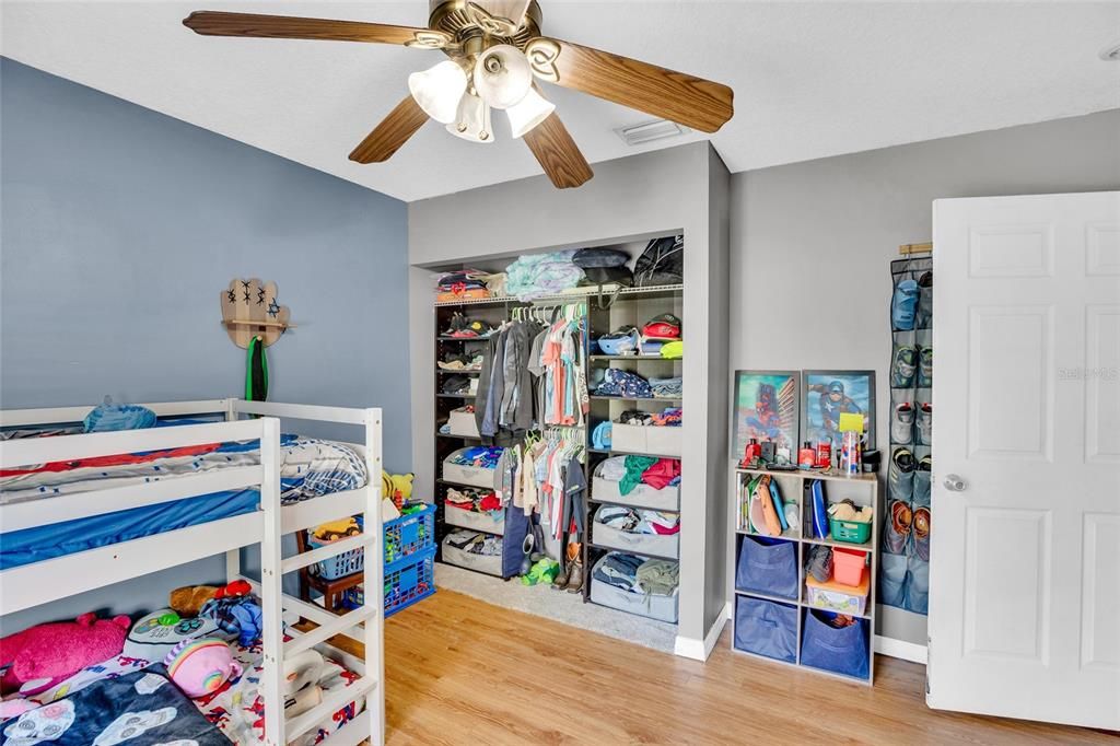 For Sale: $465,000 (3 beds, 2 baths, 1416 Square Feet)