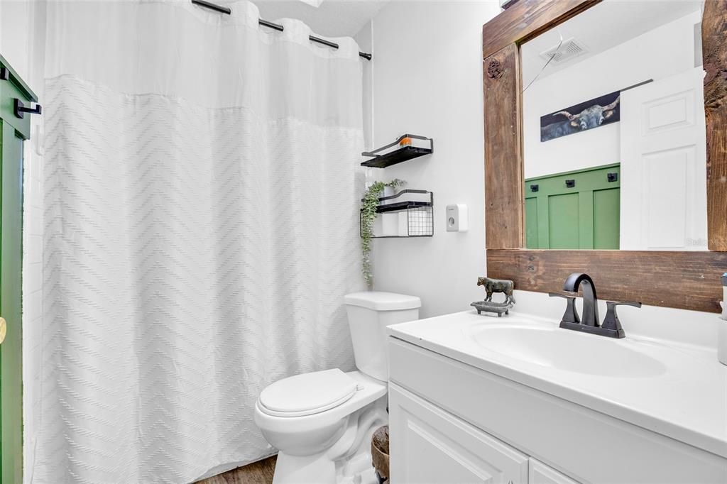 For Sale: $465,000 (3 beds, 2 baths, 1416 Square Feet)