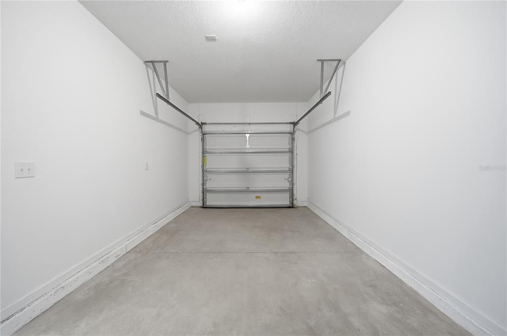 出租: $2,000 (3 贝兹, 2 浴室, 1386 平方英尺)