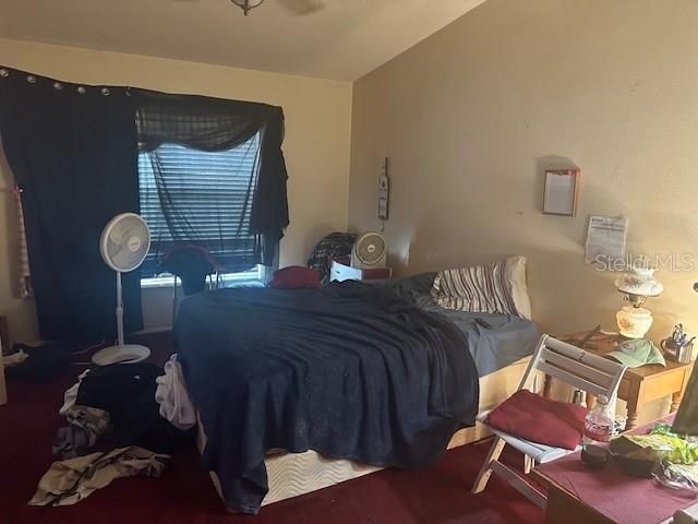 合同活跃: $199,000 (2 贝兹, 2 浴室, 1192 平方英尺)