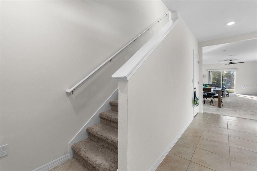 For Sale: $369,900 (5 beds, 2 baths, 2522 Square Feet)