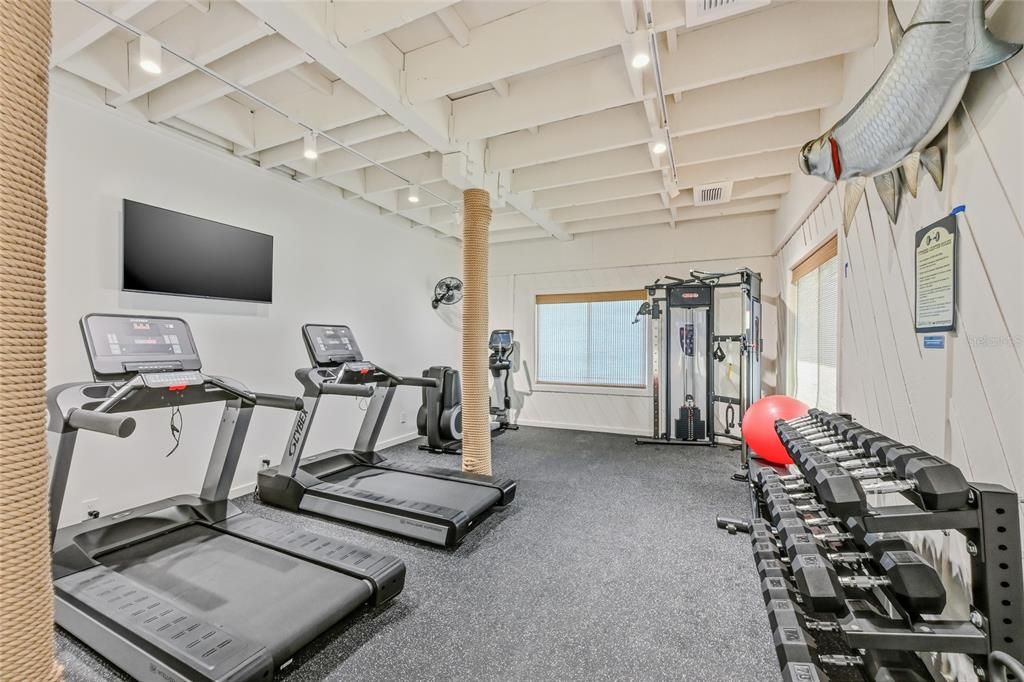 For Sale: $1,495,000 (2 beds, 2 baths, 1417 Square Feet)