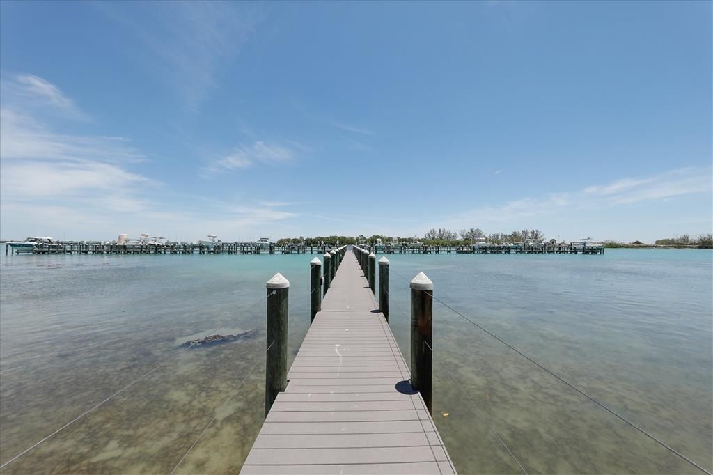 For Sale: $1,495,000 (2 beds, 2 baths, 1417 Square Feet)
