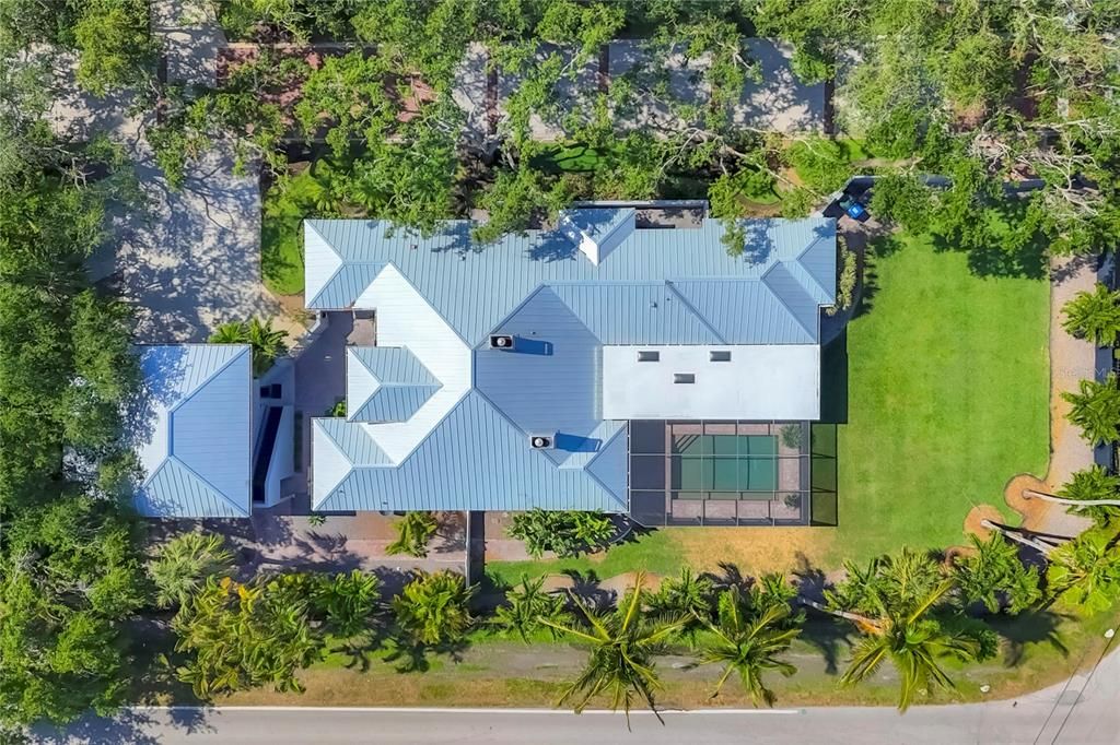 For Sale: $2,295,000 (4 beds, 4 baths, 3502 Square Feet)