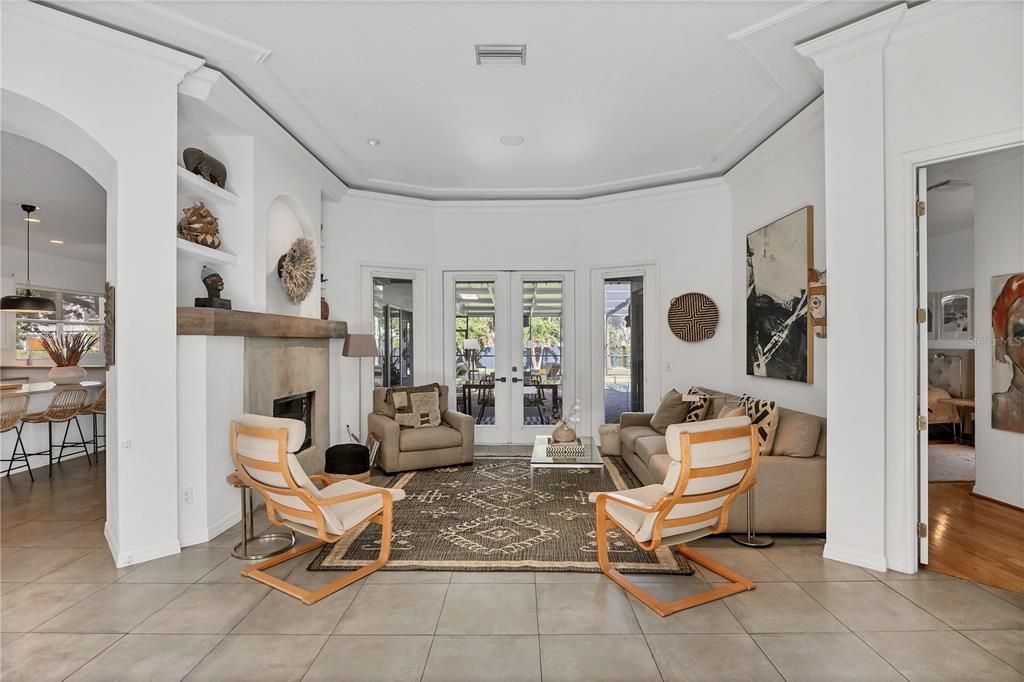 For Sale: $2,295,000 (4 beds, 4 baths, 3502 Square Feet)