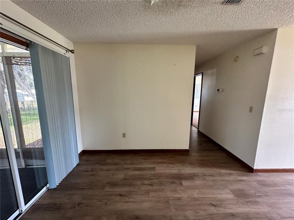 En Renta: $1,250 (2 camas, 2 baños, 864 Pies cuadrados)