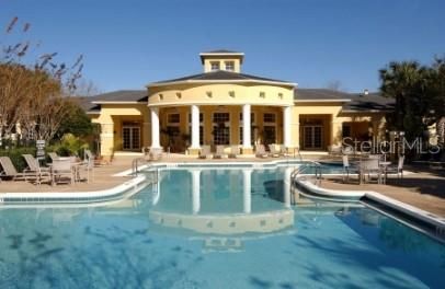 For Rent: $1,300 (1 beds, 1 baths, 674 Square Feet)