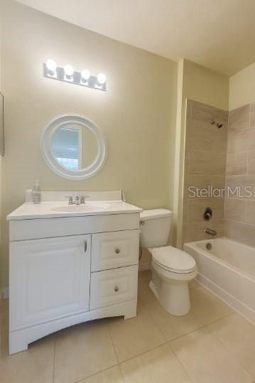For Rent: $1,300 (1 beds, 1 baths, 674 Square Feet)