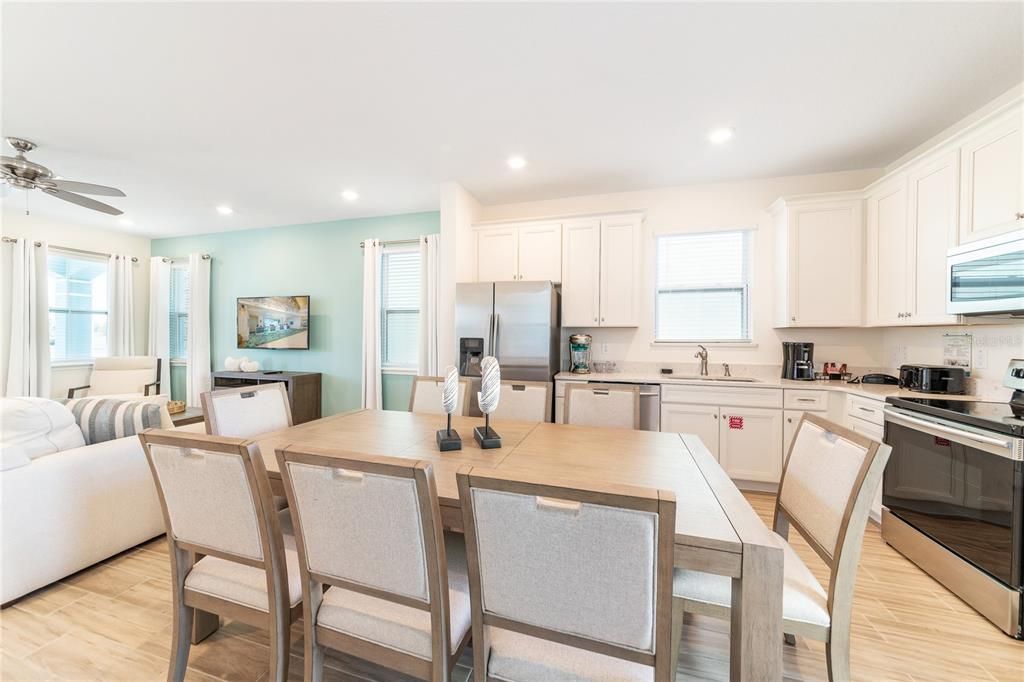 For Rent: $3,900 (4 beds, 4 baths, 2066 Square Feet)