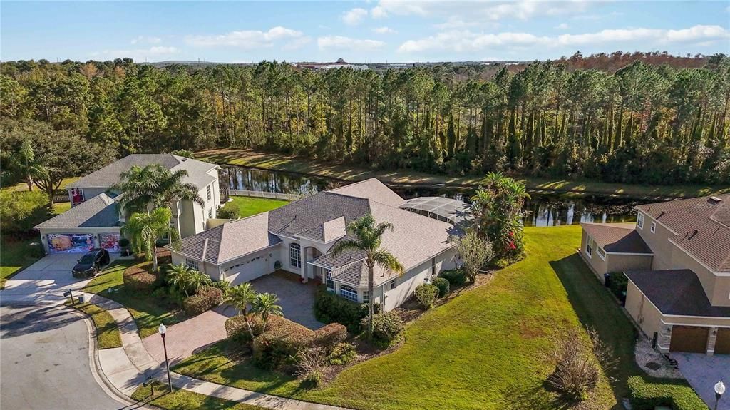 For Sale: $720,000 (4 beds, 3 baths, 3180 Square Feet)