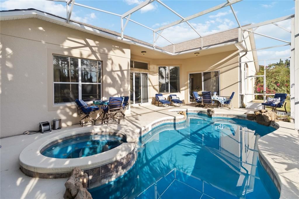 For Sale: $720,000 (4 beds, 3 baths, 3180 Square Feet)