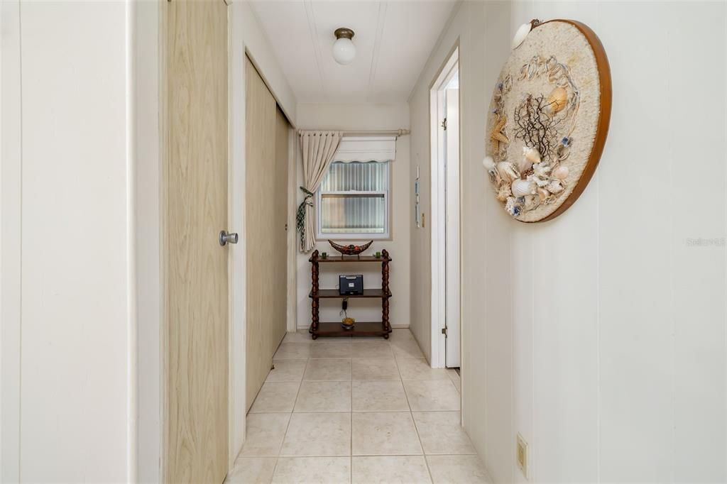 For Sale: $155,000 (2 beds, 2 baths, 1344 Square Feet)