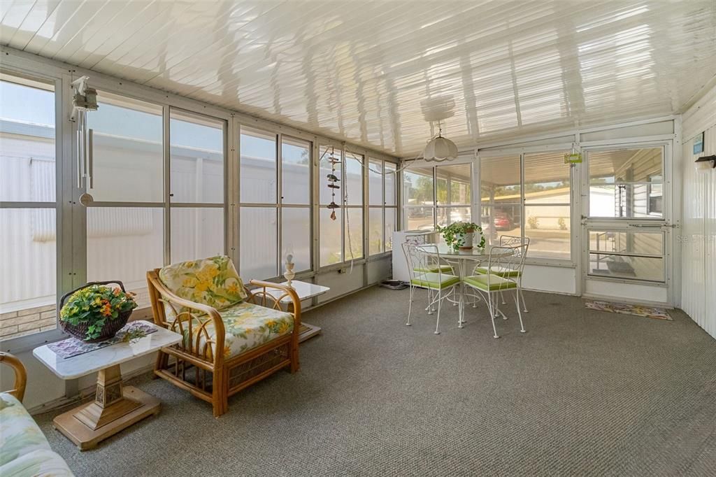 For Sale: $155,000 (2 beds, 2 baths, 1344 Square Feet)