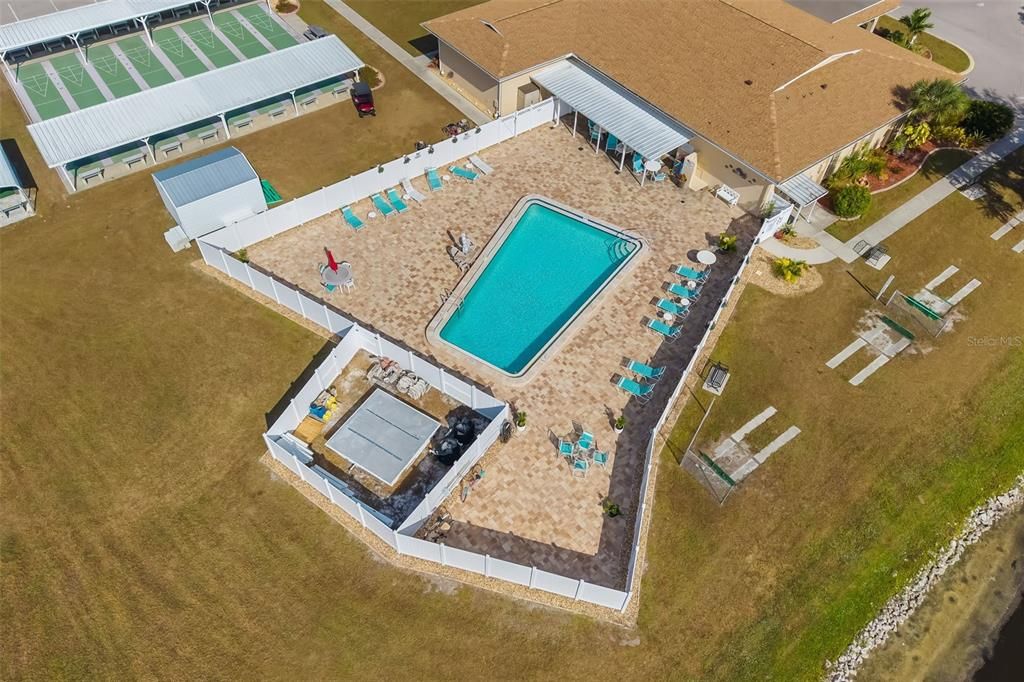 For Sale: $155,000 (2 beds, 2 baths, 1344 Square Feet)