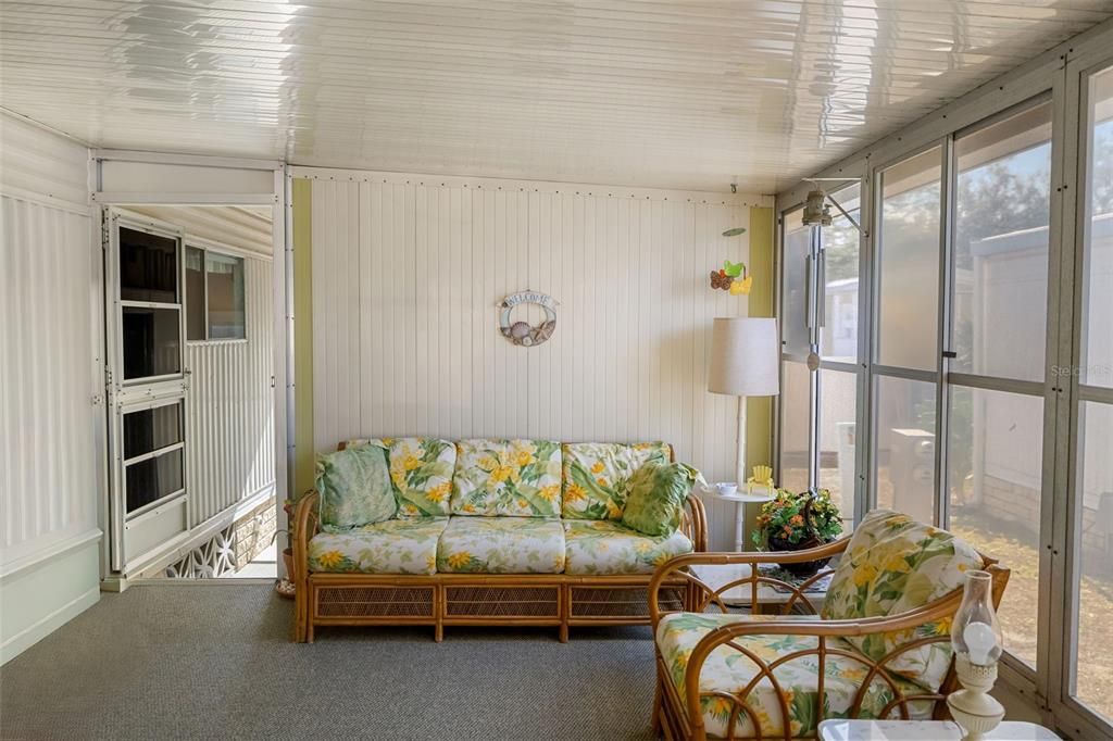 For Sale: $155,000 (2 beds, 2 baths, 1344 Square Feet)