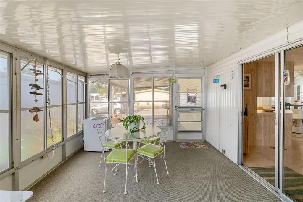 For Sale: $155,000 (2 beds, 2 baths, 1344 Square Feet)