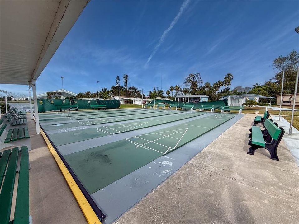 For Sale: $184,900 (2 beds, 2 baths, 1160 Square Feet)