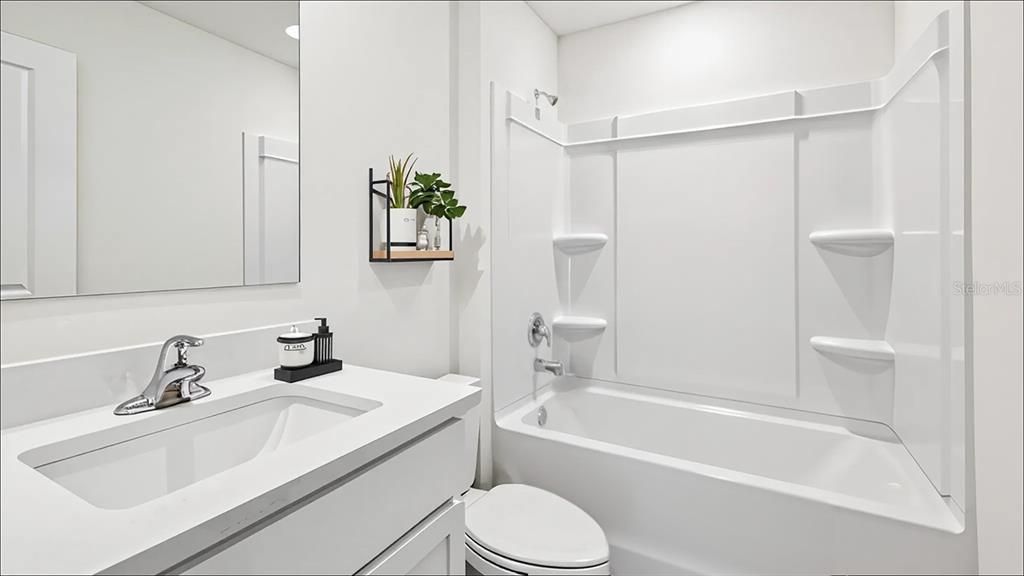 For Sale: $299,990 (4 beds, 2 baths, 1665 Square Feet)