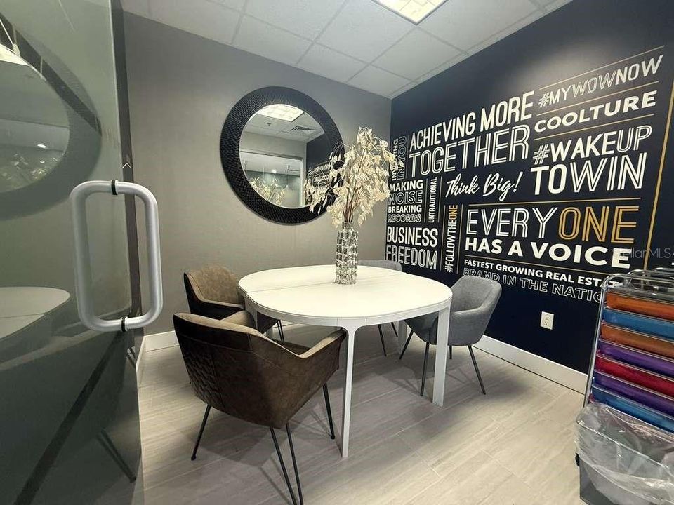 For Sale: $549,000 (0 beds, 0 baths, 1188 Square Feet)