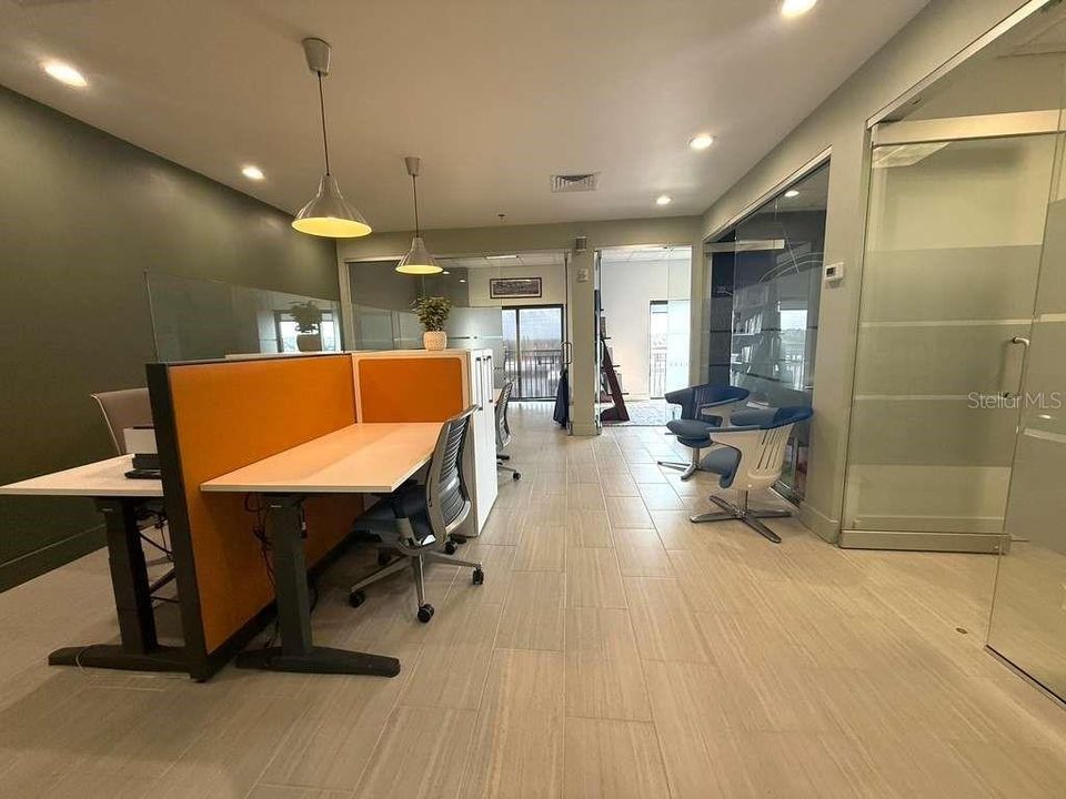 For Sale: $549,000 (0 beds, 0 baths, 1188 Square Feet)