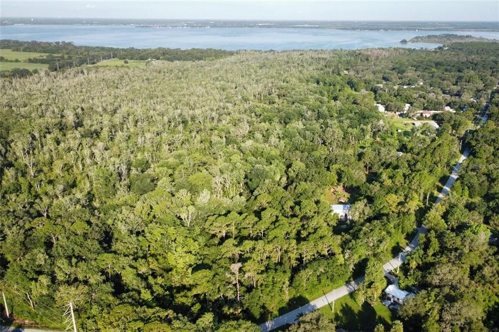 待售: $306,000 (16.15 acres)