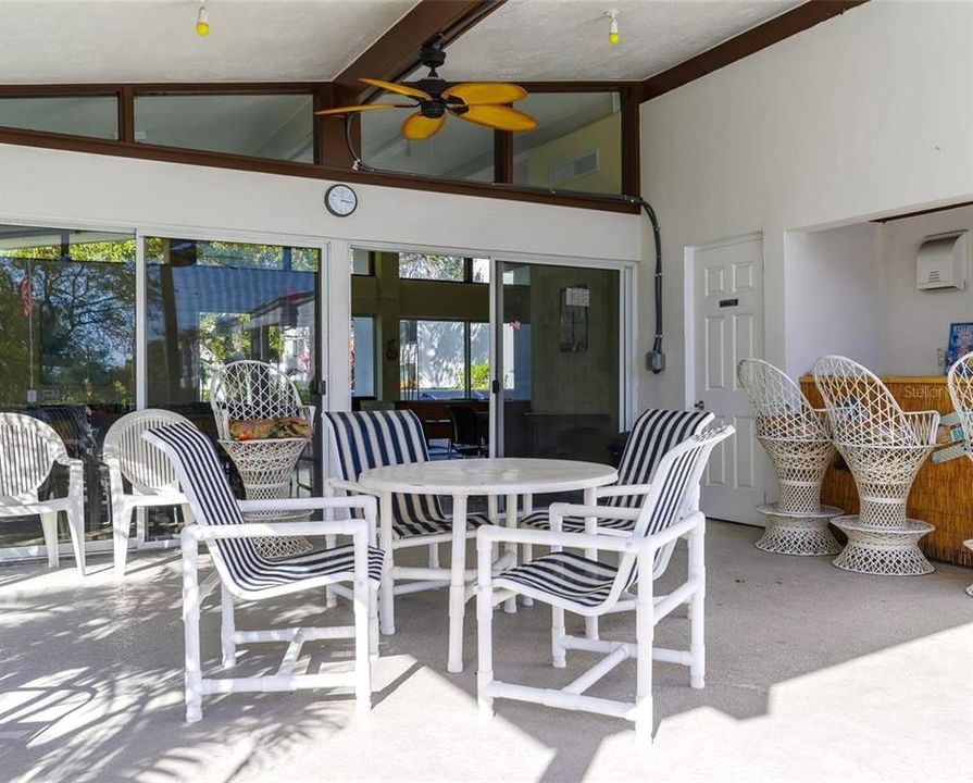 For Rent: $1,650 (1 beds, 1 baths, 750 Square Feet)