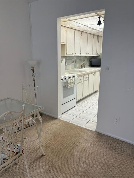 For Rent: $1,650 (1 beds, 1 baths, 750 Square Feet)