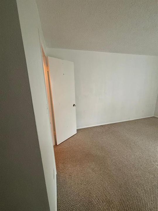 For Rent: $1,650 (1 beds, 1 baths, 750 Square Feet)